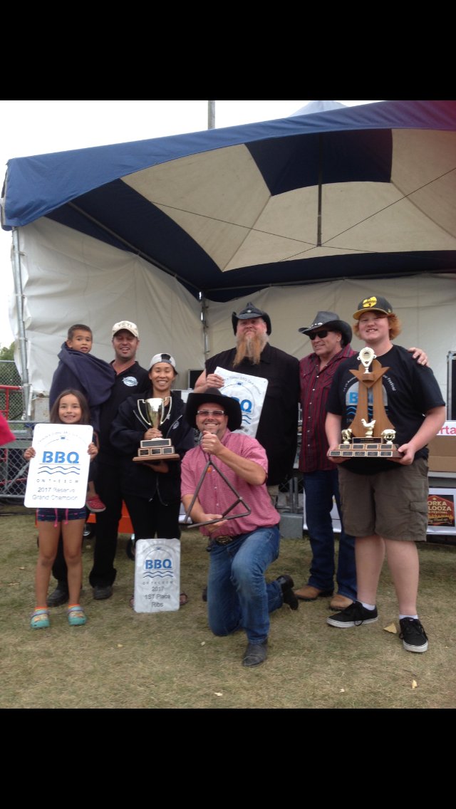 rockymtnsmokers's tweet photo. GRAND CHAMPIONS AT BBQ ON THE BOW AND ALBERTA CUP CHAMPS!! Congrats to #Smellaque on RGC. https://t.co/WCny21ahZy