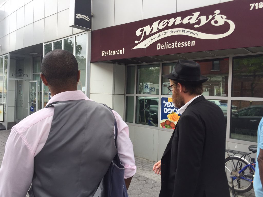 JabariBrisport's tweet photo. @crookedroads770 Yeah, you know we got Mendy's afterwards. #ChabadLubavitch #Mendys #KingstonAve https://t.co/tT48BqSk7o