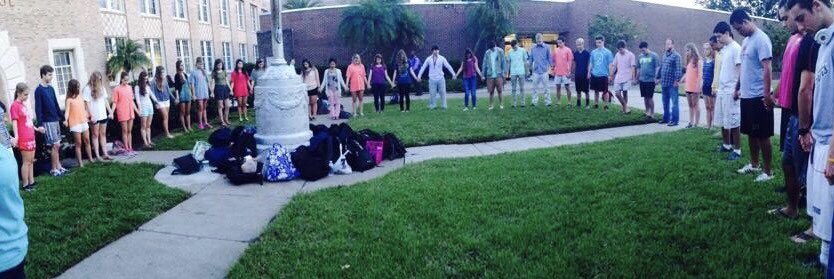 HBPlant_FP's tweet photo. Come pray with us at the flag pole Tuesday September 5th at 7:10! (Then the first Tuesday of every month from then on) https://t.co/2mUPpPANc6