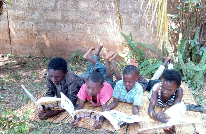 EDWebbWriter's tweet photo. @PriscillaWords has arrived in Zambia! Thanks to @MaiStorys for sharing these precious photos. My heart is full. #WordCollector #amreading https://t.co/wodwCYfP70