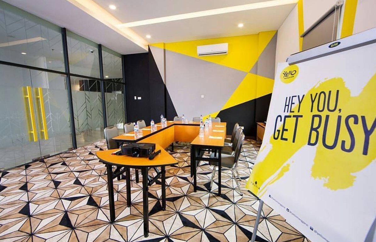 YELLOhotels's tweet photo. Never underestimate the power of #good ambiance, it can spark up your creativity

#IMATYELLO #meeting #work #professional #business https://t.co/pmCBCFx1vD