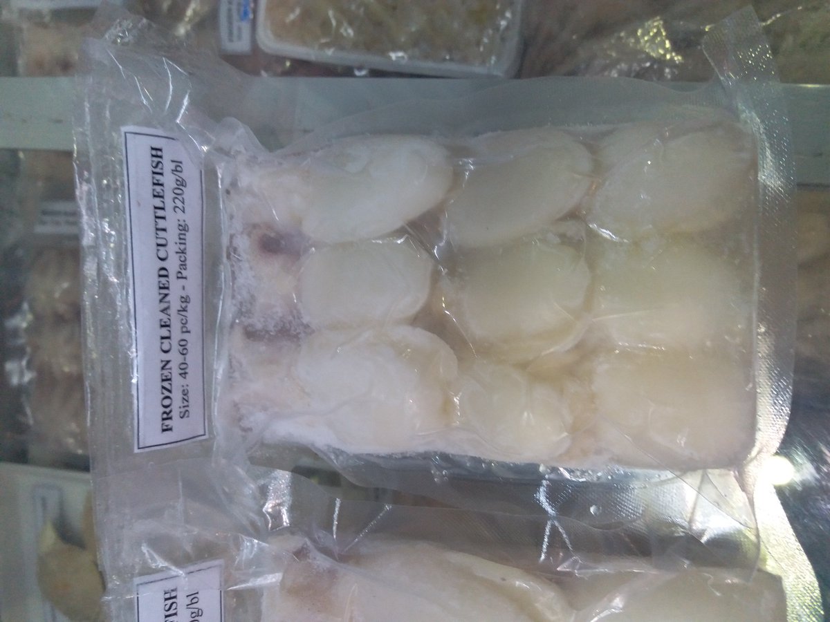 DoubleshellDora's tweet photo. Baby cuttlefish, without wings, 100%nw
10-20 10%
20-40 60%
40-60 20%
60 up  10%
packing 2kg block , 6x2kg/ctn https://t.co/PHZgyoYpo2