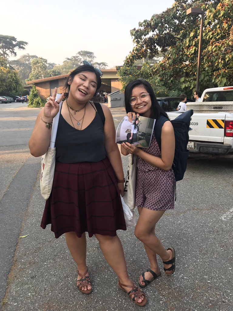 yesROSEMARIE's tweet photo. bye @charisse_ &amp; @sfzinefest 🙋🏻 thx to everyone that stopped by and asked where @kristavisions was!! #FLASHTHRIVE ⚡️ https://t.co/wZmkZ7eGQl