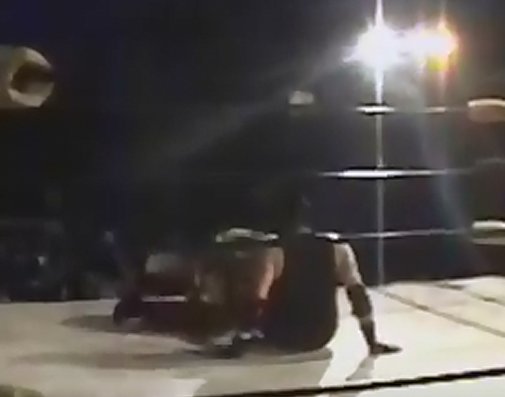 AngelicIllusion's tweet photo. #Chimaera. First 3 are him facing Iron Eagle. Last one is with #RickyMandel. https://t.co/wpyfdQ3mZF