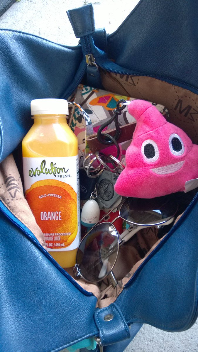 KellyAnneReview's tweet photo. Some of the best juice I have ever had! #EvolutionFreshLove #contest #free @EvolutionFresh @Influenster @GotItFree https://t.co/9tLdchH1cl