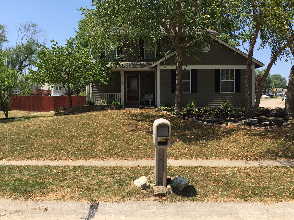 DanielBergjans's tweet photo. COMING SOON - 2961 Wheatfield Farms Dr, O Fallon 63368 #ofallon @OFallonMO #stcharles #stlouis #realestate https://t.co/tCKYeq5hQe https://t.co/fFUIo88hvz