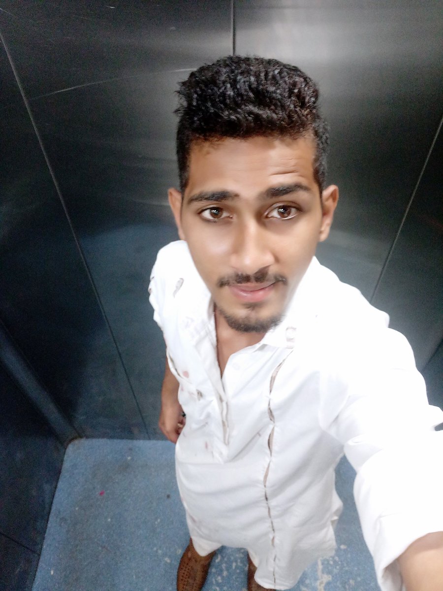 mustuloverboy's tweet photo. Alone but happy https://t.co/OHo3GADawl
