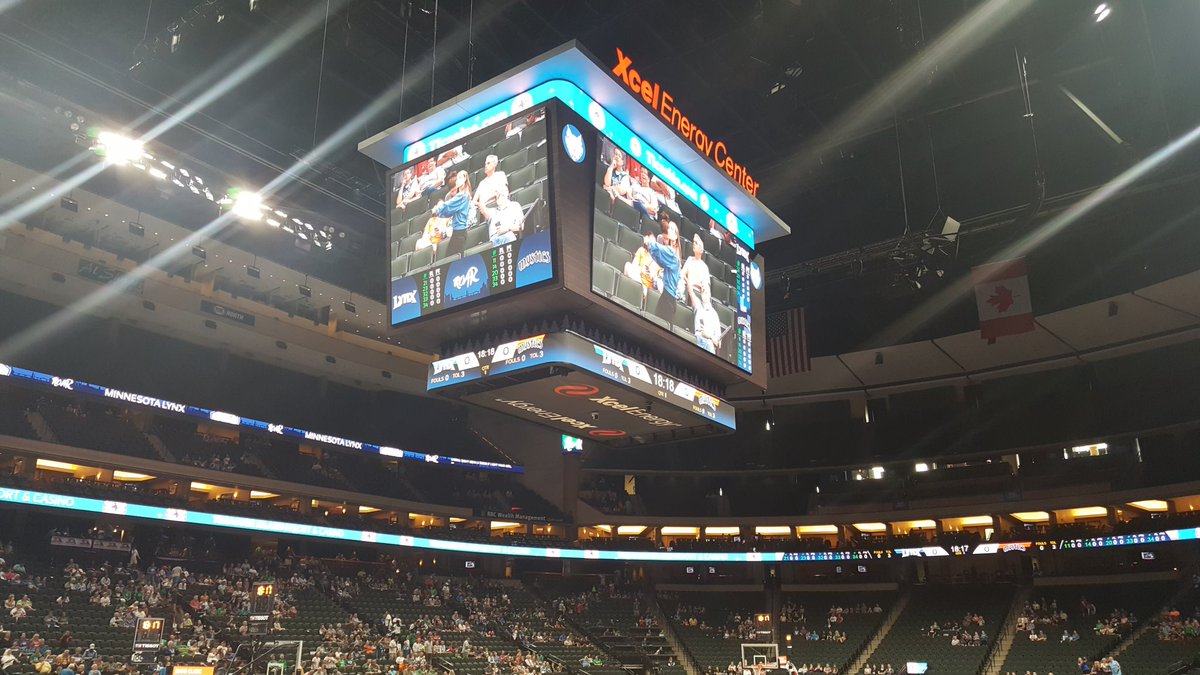 sportsannouncin's tweet photo. First time in Minnesota, first time seeing a board like this in person. Miss seeing what other teams do in person. #GetBackOnTheRoad https://t.co/yZvngsC6K0