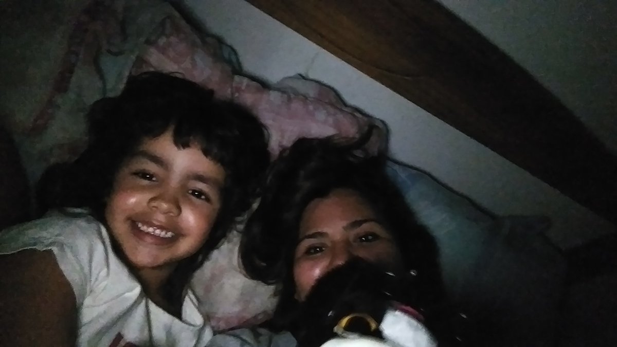 Ari96P's tweet photo. La lluvia y ella❤️😍 #ADormirlaaa https://t.co/jdeol52wtM