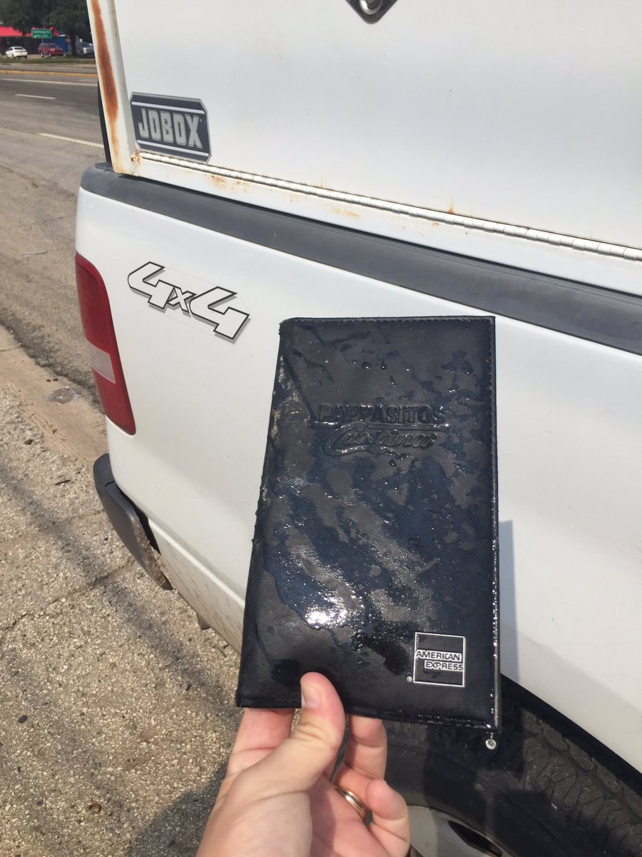 CEOTESLAu6f4's tweet image. I found a lot of stuff today collecting data on the Addicks pool...but this was most interesting. This was on HWY 6...no Pappasitos close