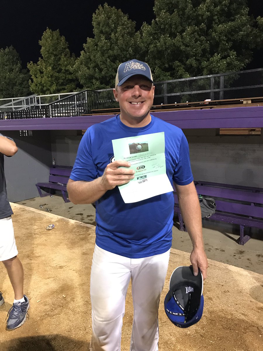 kellih15's tweet image. Player of the game!! My hubby!! @laker_blue  @KASMRandy