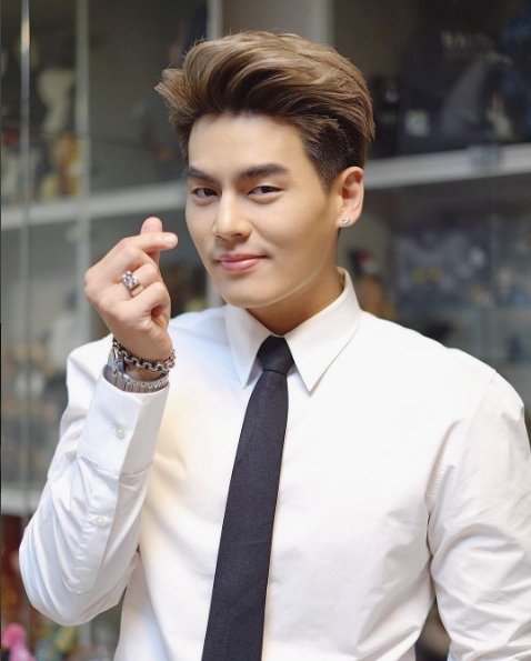 WimanPan's tweet photo. 👍👍 🎶 #ร้ายกาจ 🎶 
By @Hunz_IPH 
#ฮั่น #Hunz #IPH

https://t.co/Nz7IV3aekZ https://t.co/P0lG4Yev7A