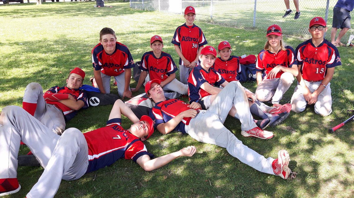 heathermonden's tweet photo. What a great group of boys! #mitchellbantamoba #wewonourfirstsemifinalgame #rulesarestupid #whycouldntwehavegottenthebyetothefinals https://t.co/KZnT0ifAFt