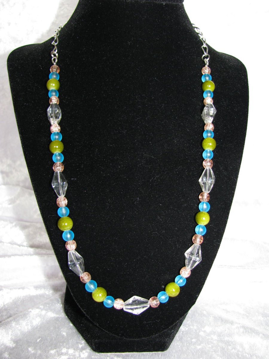 randomjewelry's tweet photo. Olive Green, Pink, Dark Aqua Blue Beaded and Chain Necklace https://t.co/djMcdVtA5P #RandomJewelry #BrightSilver https://t.co/wUXj1ZbPtO
