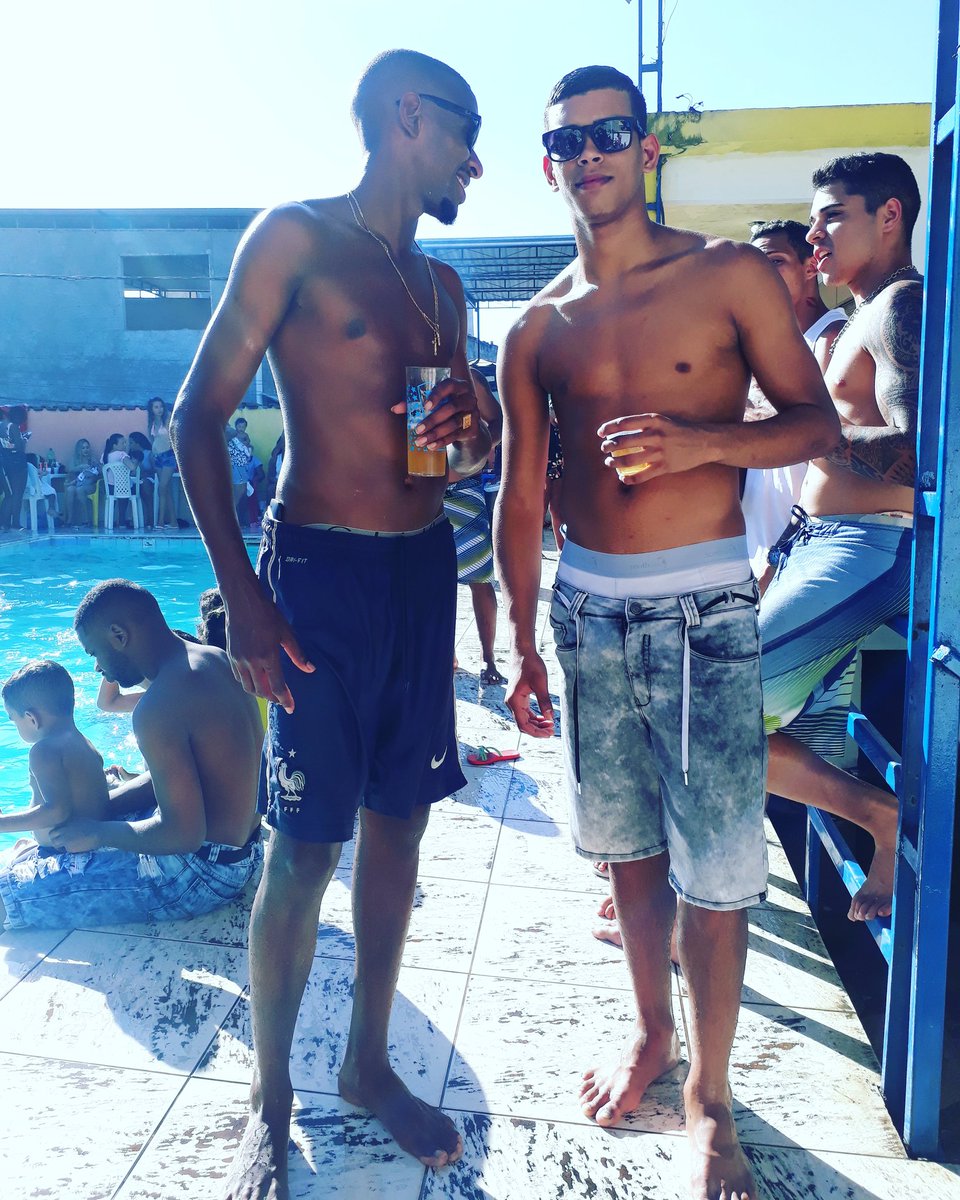 mpmarcos96's tweet photo. Braço forte #tomdel https://t.co/OY7pWWF0hF