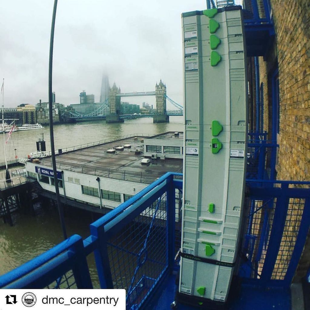 Festooltalkgrp's tweet photo. A great photo from @dmc_carpentry of his #festoolstack with some bridge in the background πππππ»#Repost @dmc_carpeβ¦ https://t.co/DXEQP6jrOB https://t.co/bYJXJwWXU4