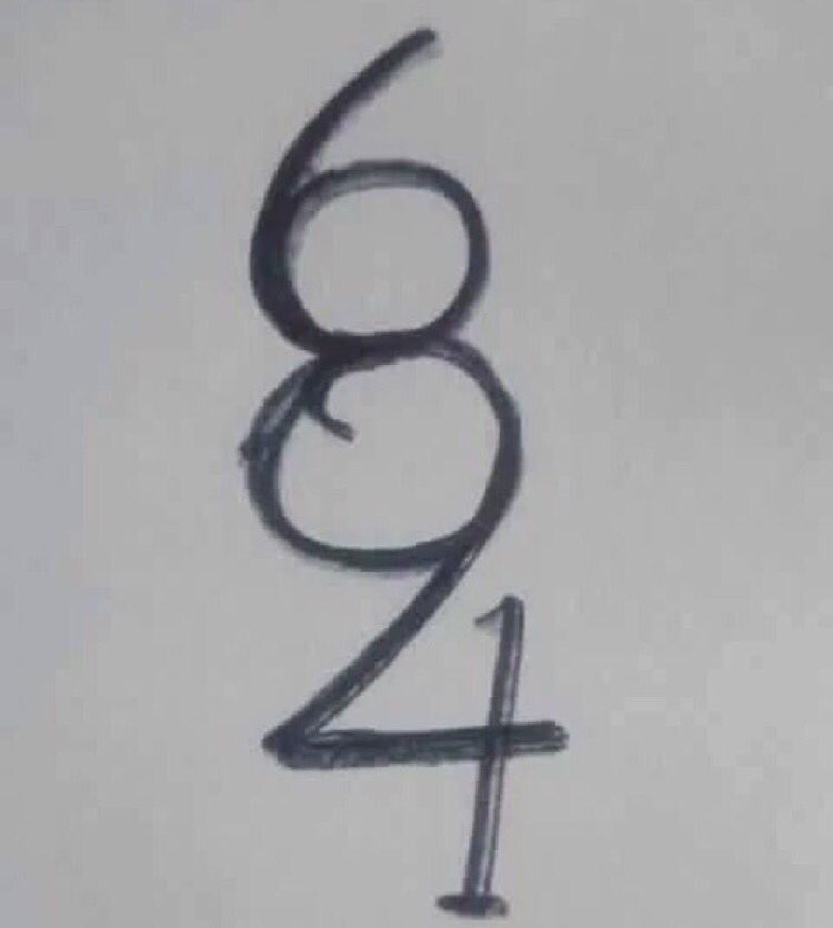 MathsPrimary's tweet photo. I'm back. Fun maths starter: how many digits can you see? What's the sum of them? #MathsStarter #mathscpdchat #mathschat https://t.co/csHMuX6ihq