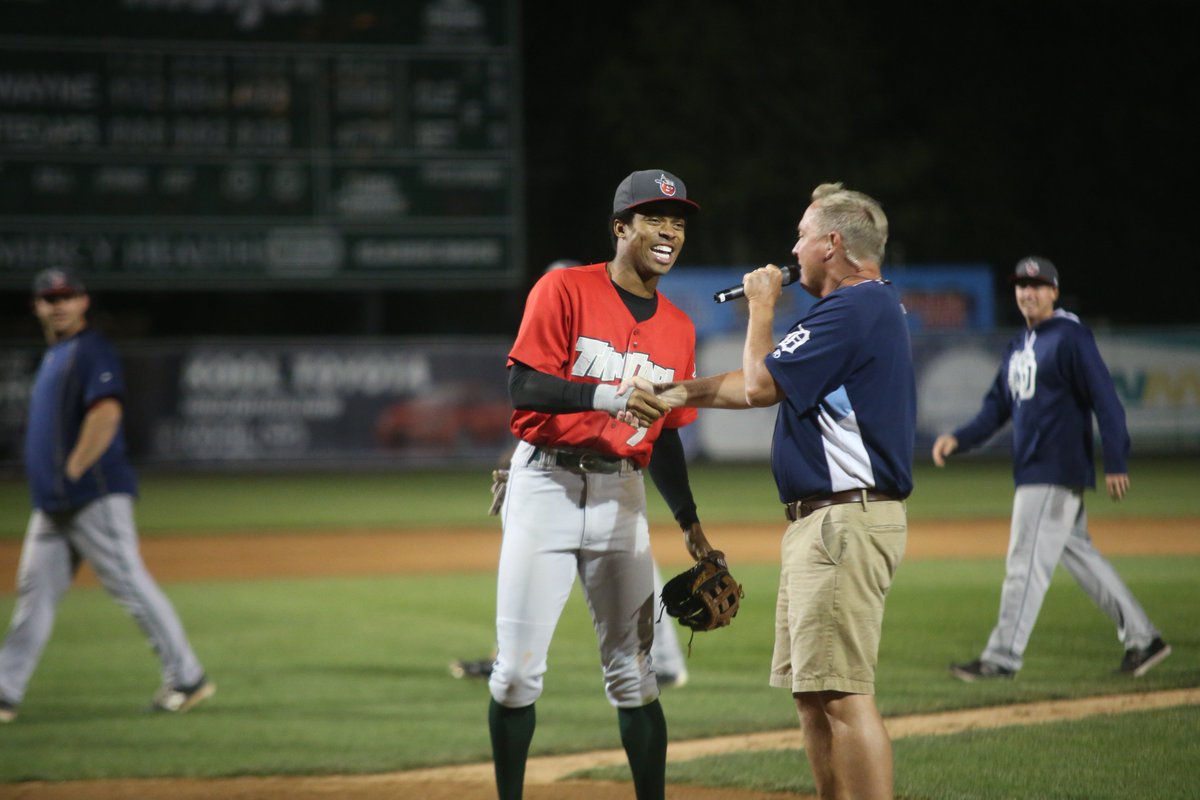 Noodles Hahn (GRsandlot) Twitter