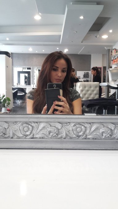 At the hairdresser for a BIG change ☺ https://t.co/WRGZdqxXUy