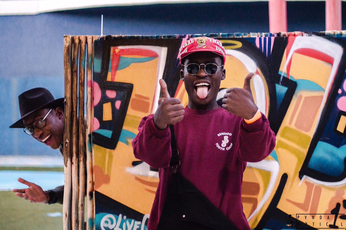 LivecalmAfrica's tweet photo. π· | More snaps from the #ColourSpringFest this past weekend with the gang π πͺ
#Photography by @iamkingpvnda
#Art #Music #Durban #Creatives https://t.co/Q2pssPtT5R