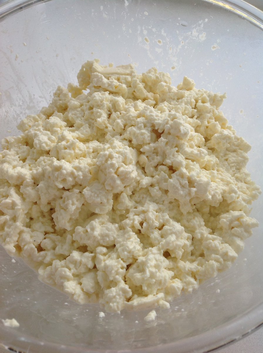 SimplydVineCook's tweet photo. We will be running Cheese Making Classes next year, trying out a wide variety of cheeses at the moment.. #cheese #cooking #Daylesford https://t.co/bIwDBYF7RF