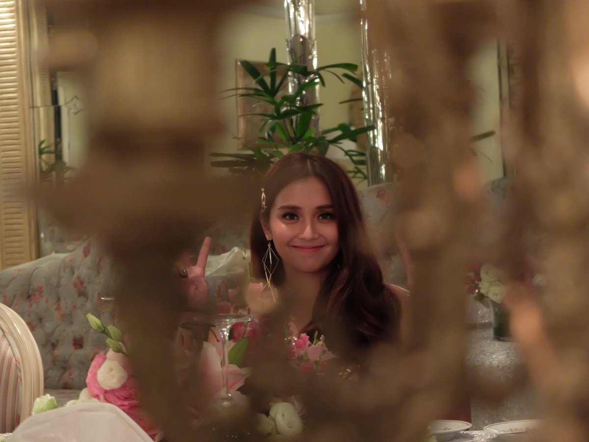 Johnvalle20's tweet photo. Suay mak mak! @bernardokath https://t.co/ei12XZKdz8