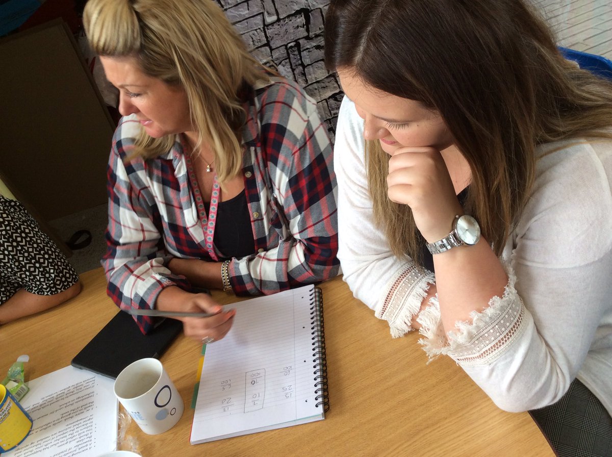 Monkhouse1's tweet photo. Exciting Learning-Staff CPD on mastery in maths. Finding the best method to solve a problem. #educatingmonkhouse https://t.co/nxkUkACI5S
