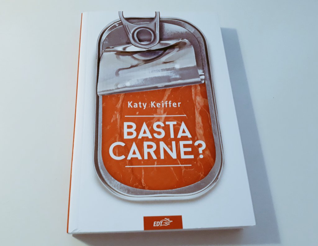 EDTlibri's tweet photo. Qui in anteprima all'ora di pranzo, Katy Keiffer pone una bella domanda. Basta carne? Dal 21 settembre saprete la risposta! https://t.co/Mdh72jg5oh