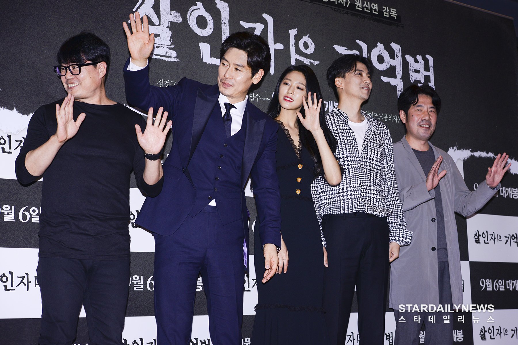 DI39v6dUIAIUlIR.jpg:orig