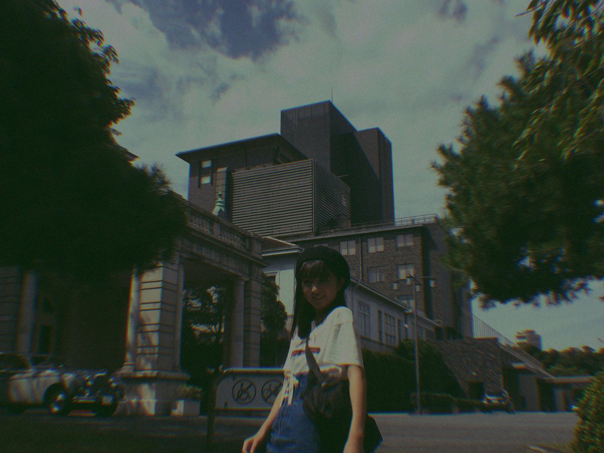 撮影終わって帰ってる〜😻
ここ最近、毎日お仕事やったけど
やっとゆっくり出来る！🤤笑
家帰ったら、ためてあったドラマ全部見るぞ〜(笑)