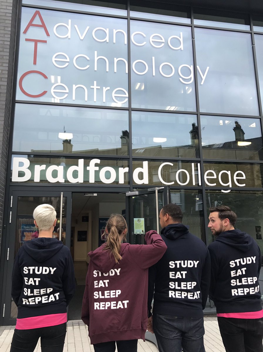 BradfordCollege's tweet photo. We are open today for late enrolments. Don't delay apply/enrol today to join your course induction this wk. See our Success Makers for help. https://t.co/4E8X6bDuQ4
