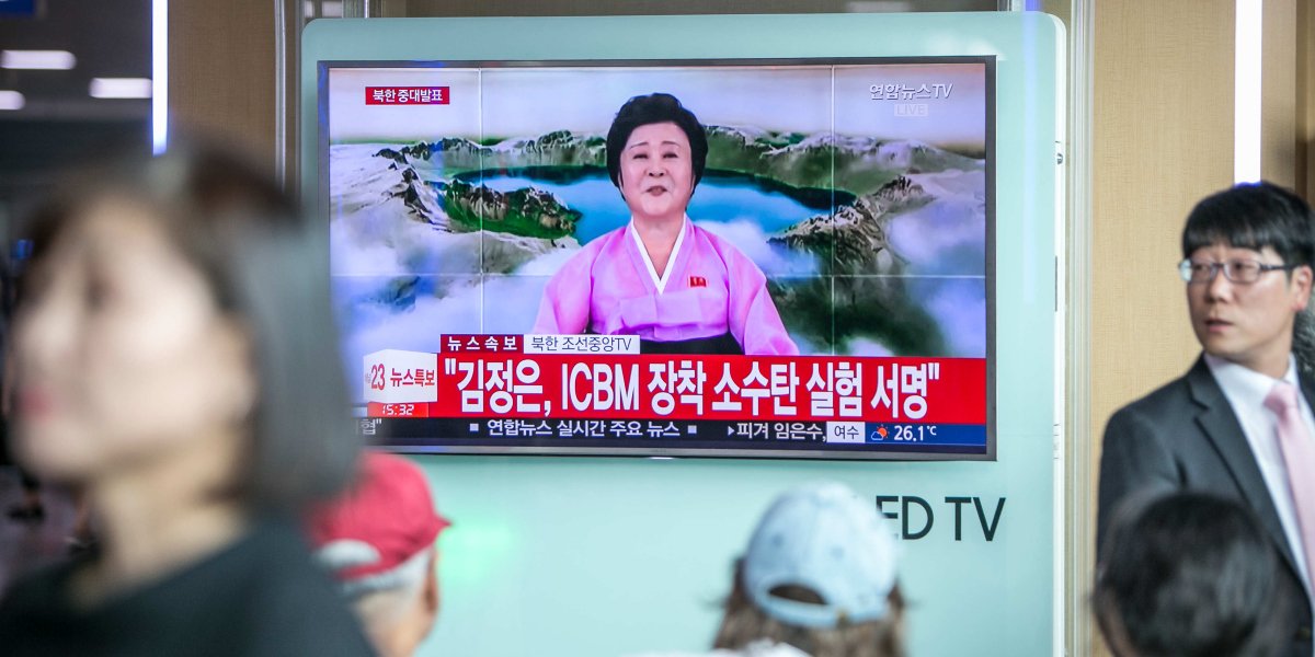 business's tweet photo. South Korea detects that North Korea is preparing for a possible ballistic missile launch https://t.co/nzOBsXImkD https://t.co/yra0f3Knp1