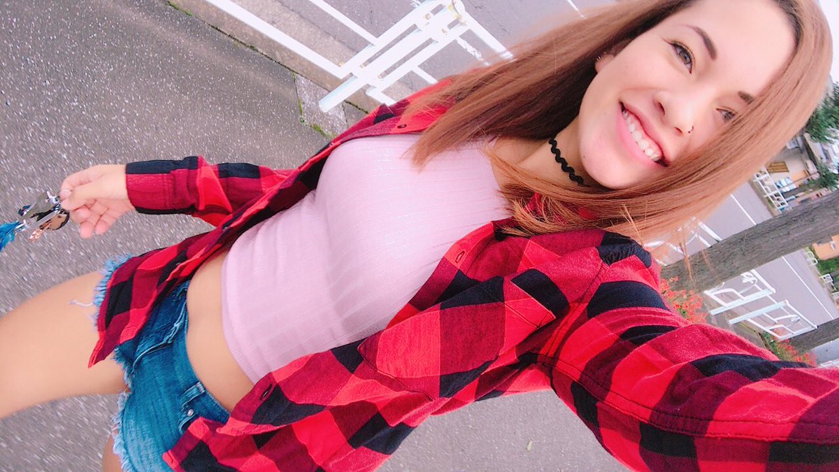 18Tiifany's tweet photo. Soy feliz ♥️ https://t.co/Zknzm1tMkO