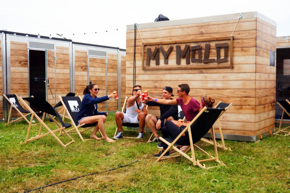 gruenderszene's tweet photo. Pop-Up-Hotel:
Diese Gründer wollen dir bequeme Betten aufs Festival bringen https://t.co/TRKqAw0HoV https://t.co/g97RXFDVAi