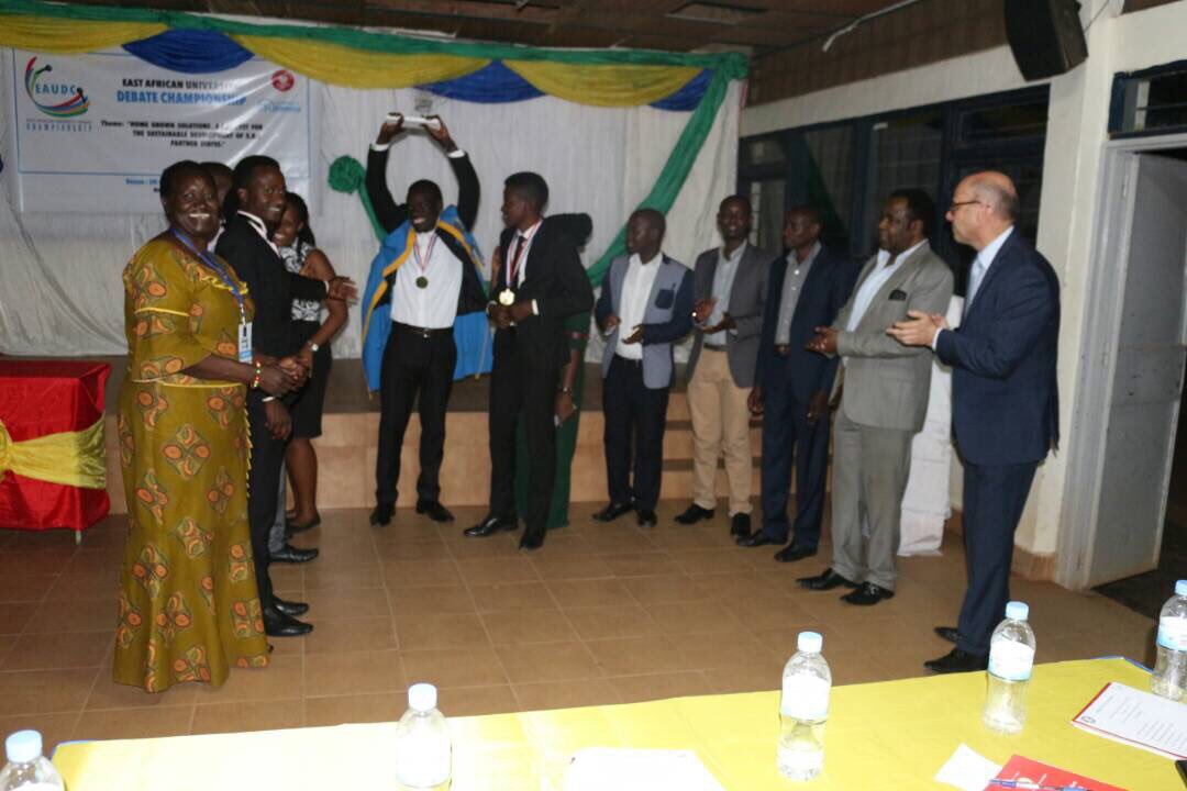 eaudc2017's tweet photo. Congs to @kyambogou the winner of #EAUDC2017 🏆!! You were so determined #Uganda @EAC_yap https://t.co/h4K2JikSPo