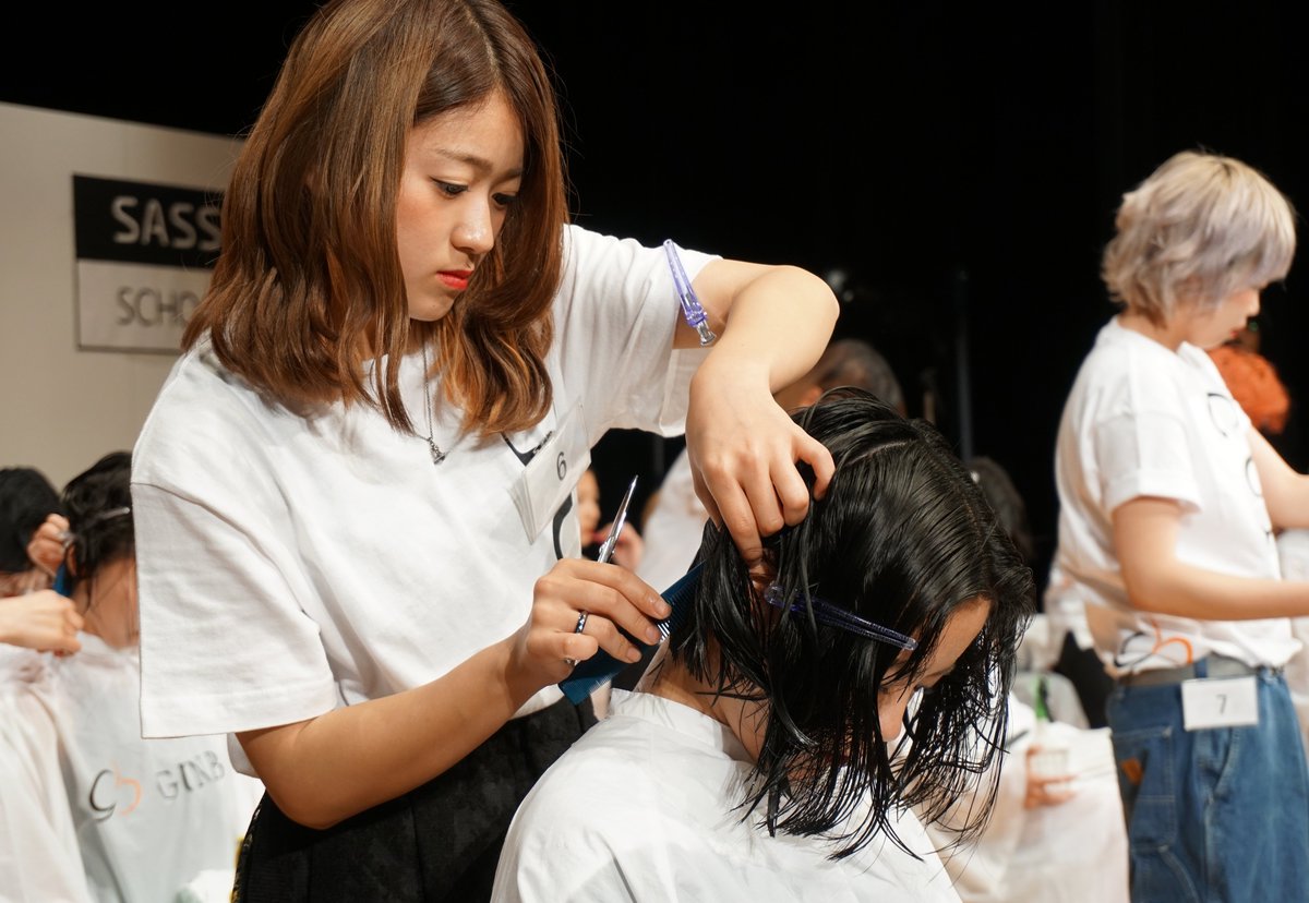 群馬県美容専門学校 9月5日 火 第7回サスーンスクールシップスチューデントヘアカットコンテスト 5月12日 金 に開催された校内予選はこちらから T Co Rwr7my3bvb 昨年の全国大会の様子はこちらから T Co Rqxr2uclnv グンビ 群美 群馬県美容専門学校 9月5日 火 第7回サスーンスクールシップスチューデントヘアカットコンテスト 5月12日 金 に開催された校内予選はこちらから T Co Rwr7my3bvb 昨年の全国大会の様子はこちらから T Co Rqxr2uclnv グンビ 群美