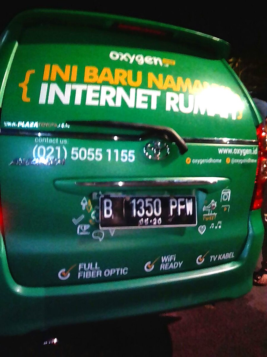 Reklame_Jakarta's tweet photo. Car Branding / Sticker Mobil Oxygen Internet Services @Reklamejktadv #reklamejakarta #reklame #carbranding #stickermobil #advertising https://t.co/FDad0VSC4Y