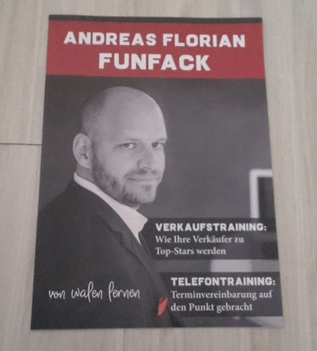blubbb_Wien's tweet photo. #project: #folder for #speaker & #coach #florianfunfack https://t.co/9Dl2I9oKPT https://t.co/cbwkdZnn6k
#blubbb #vonwalenlernen https://t.co/VufYHorYtF