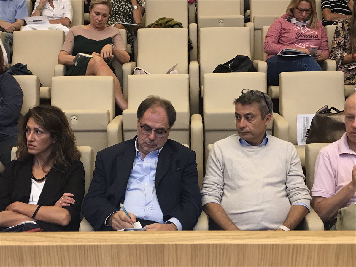 Andrea_Radic's tweet image. Allo @uniiulm etica del giornalismo. Interviene @albertolupini e ci ha raggiunto @Massolon #cibonarratobene