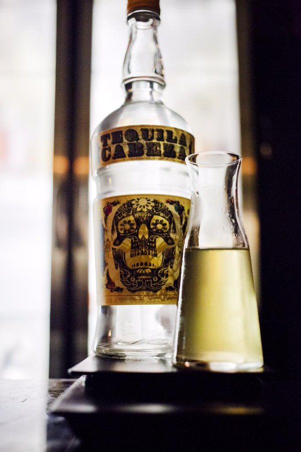 "This tequila makes you sit up and take notice." @tequilacabeza Blanco ◉ 91 Points ◉ on #Distiller: distiller.com/spirits/tequil…