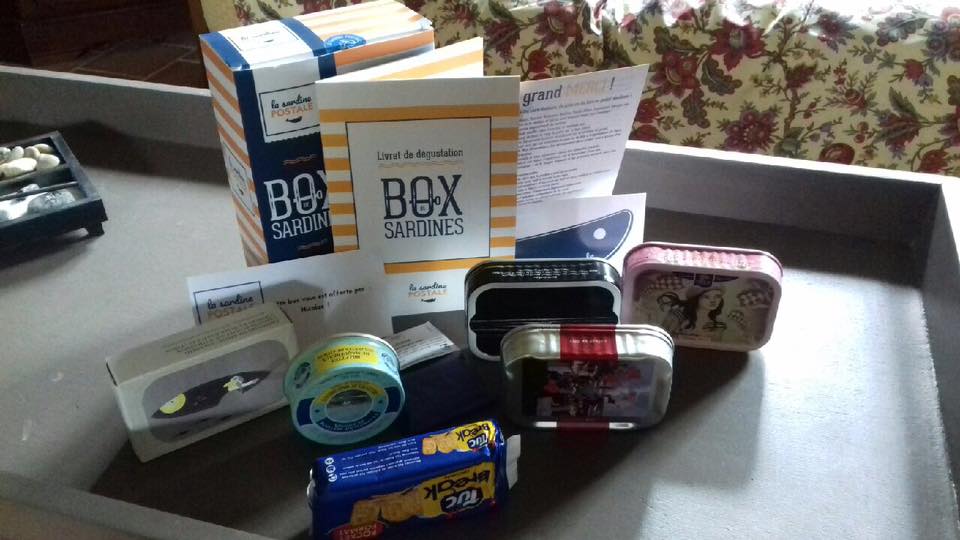 NicolasFelix's tweet photo. Bravo @DidineProject aka La Sardine Postale pour l'exécution du projet et la qualité !!! 👍👍🛒🐟🐟🍴🍴
#Tours #SWTours #Ulule #Sardines https://t.co/RBuq26RgYI