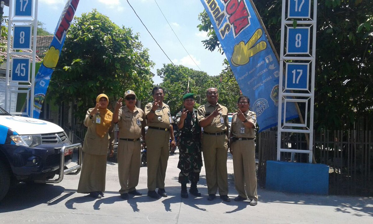 Koramil 02/Bonang Kodim 0716/Demak turut aktif dalam pencanangan kampung KB di kecamatan Bonang kabupaten Demak