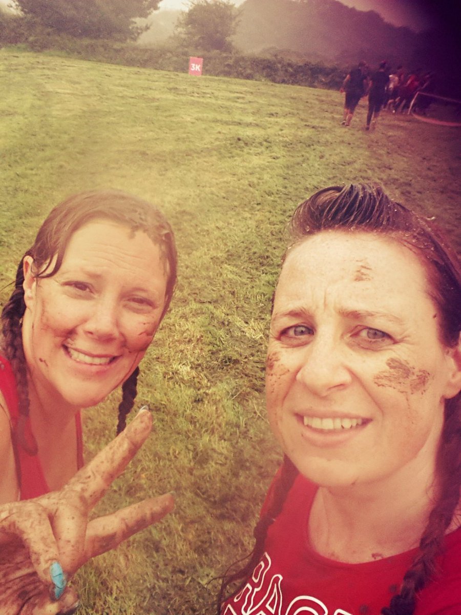 mo_anne79's tweet photo. My 5th #raceforlife completed 💪🏼#pinkarmy #prettymuddy https://t.co/wp7n6C1z9J