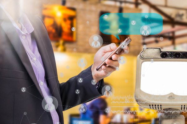 SelvigRene's tweet photo. There is much more to AI for customer service than just chatbots - here are 4 ways to get ahead of the curve https://t.co/1EG8ejUBnN https://t.co/9qBftSLMBO