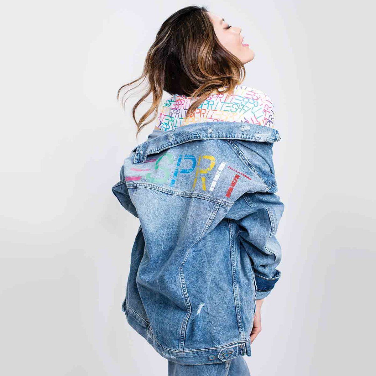 ShopStyleAU's tweet photo. This new collection from Esprit is everything we've been waiting for, shop it here: https://t.co/kt6rKpLiXT #Shopstyleau https://t.co/tV73IV9Jjc