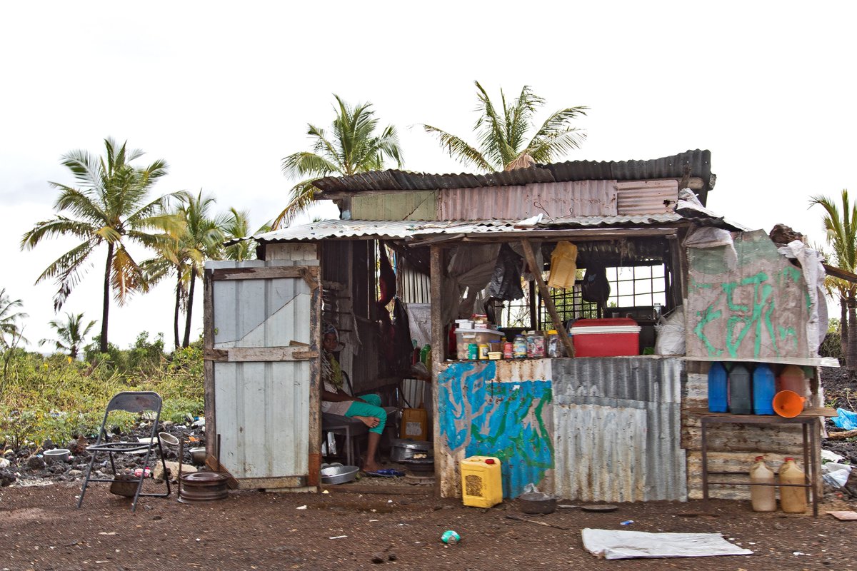 GreteHoward's tweet photo. Read about our tour of Grand Comore in my blog: https://t.co/v6P5HOsV3O @UD_Adventures #Comoros #travel #Africa #IndianOcean #GrandComore https://t.co/nYCWz2s2ls