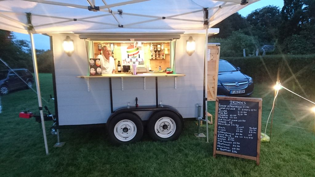 TwistedCider's tweet photo. #grumpystaff https://t.co/859UIloB69