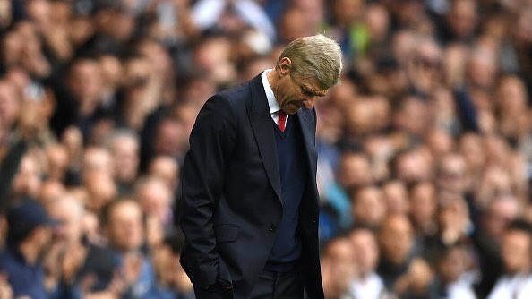 ID_ARSENAL's tweet photo. Wenger mengaku sempat ragu utk memperpanjang kontrak. Dia sdh 20 thn di Arsenal &amp; bertanya2 apakah trs memimpin klub. Musim lalu ckp buruk. https://t.co/HEGcmOhgkq