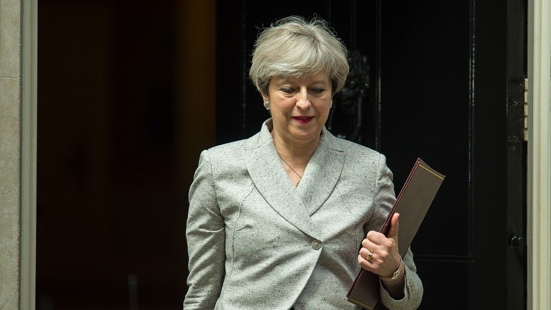 CSWnews's tweet photo. Theresa May 'to lift public sector pay cap this month'
https://t.co/R81i5OiCgv https://t.co/twBu37fNLA