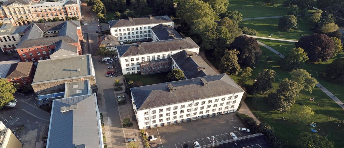 SimonWaldherr's tweet photo. ein 360°-#Panorama der #Bundesdatenschau (#MRMCD17) in Darmstadt: https://t.co/lJCzbgAG5G https://t.co/4hHg4fjY1E